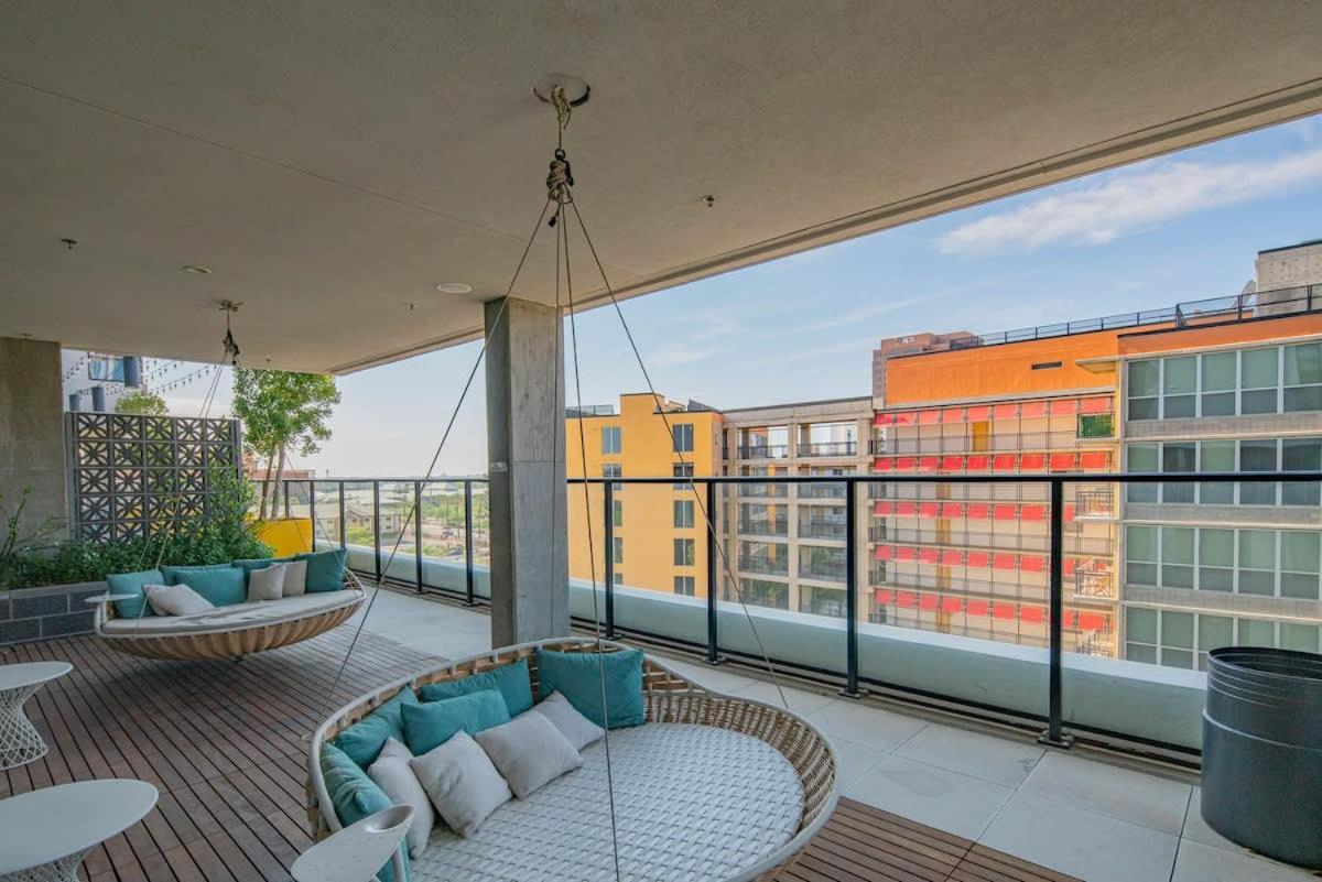 Apartment Posh - Modern High Rise Dt, Pool, Gym, Parking